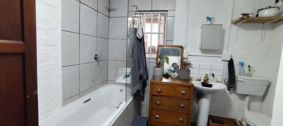To Let commercial Property for Rent in Heathfield Western Cape